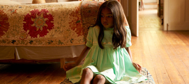 Apolina