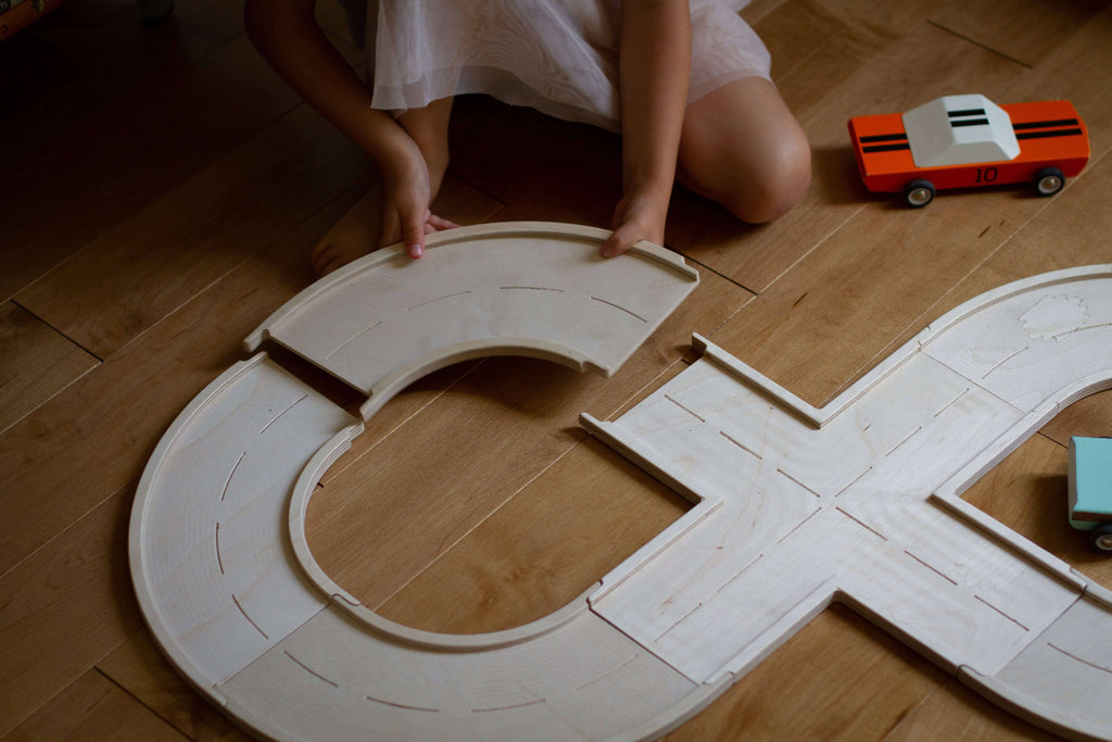 Conifer Toys,Figure 8 Wooden Track,CouCou,toys